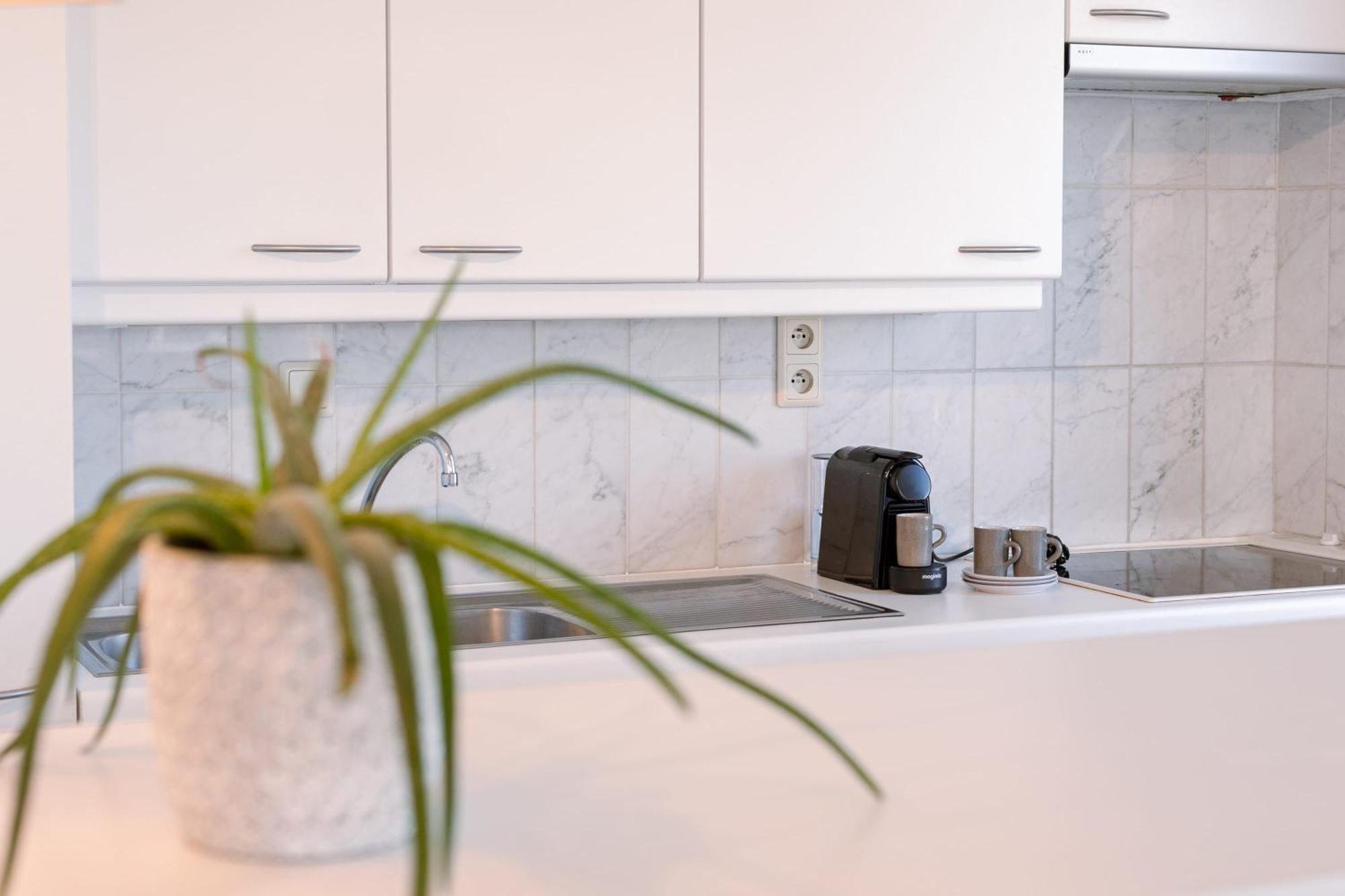 Huswell - Spacious & Modern Sea View Apartment With Garage Ostende Extérieur photo
